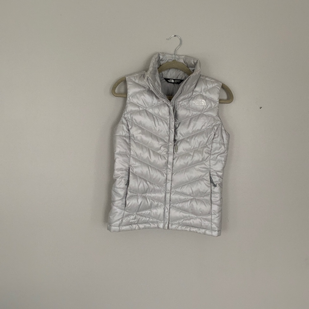 Northface silver puffer vest size xs